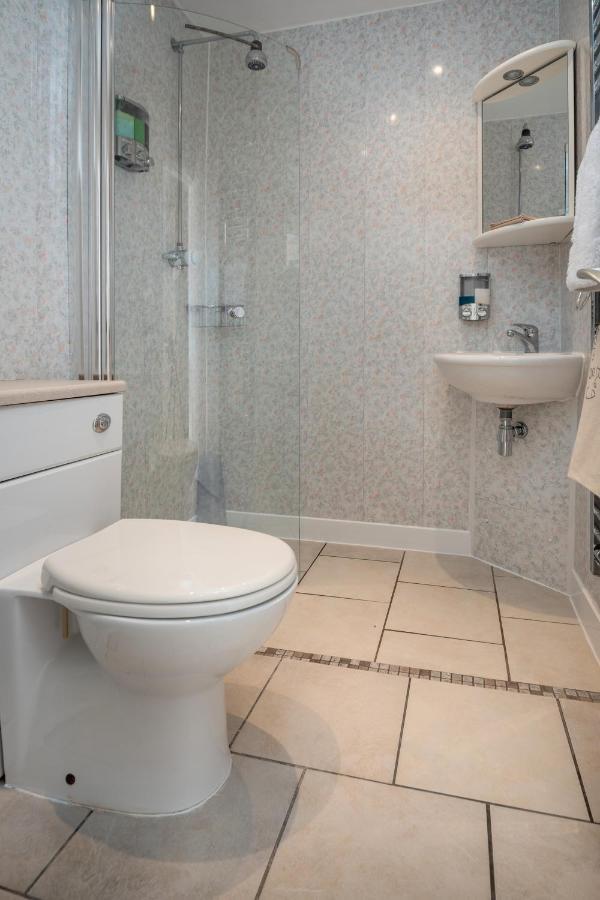 Estuary Lodge Motel B&B Talsarnau Екстериор снимка