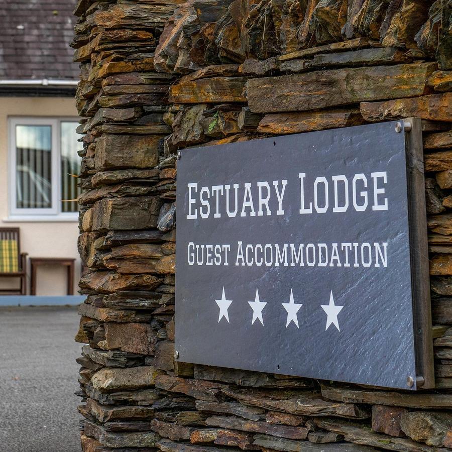 Estuary Lodge Motel B&B Talsarnau Екстериор снимка