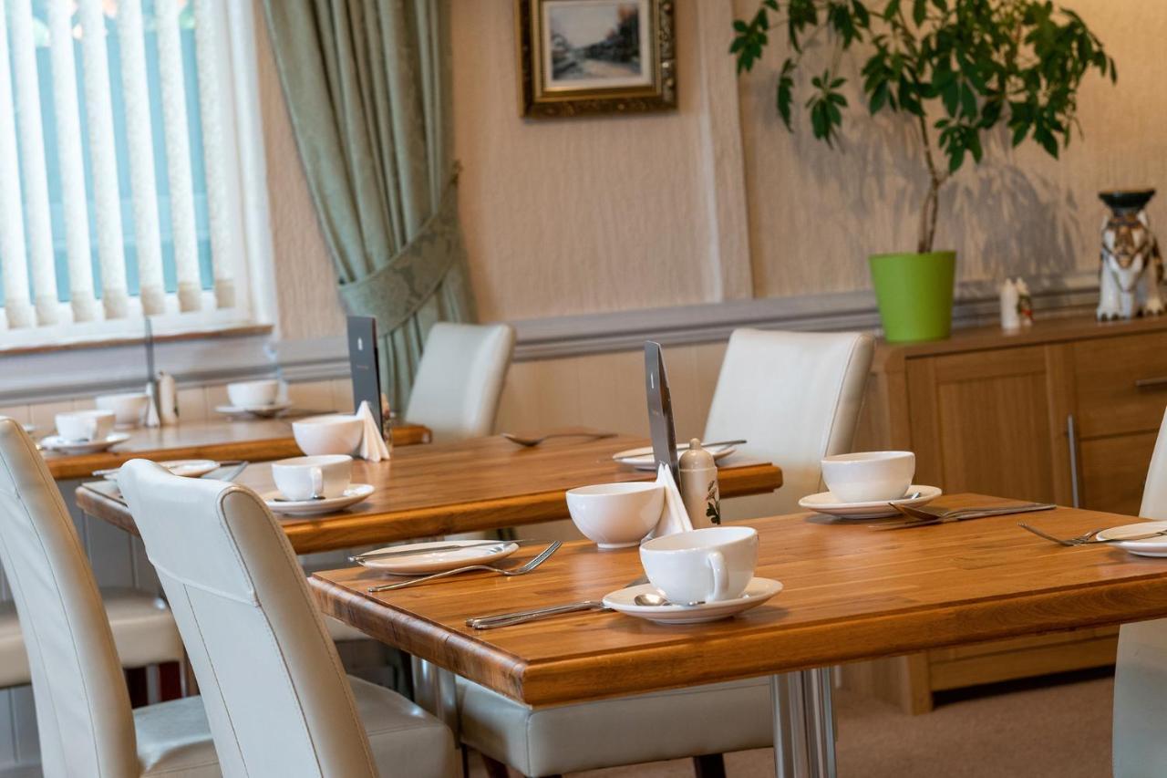 Estuary Lodge Motel B&B Talsarnau Екстериор снимка