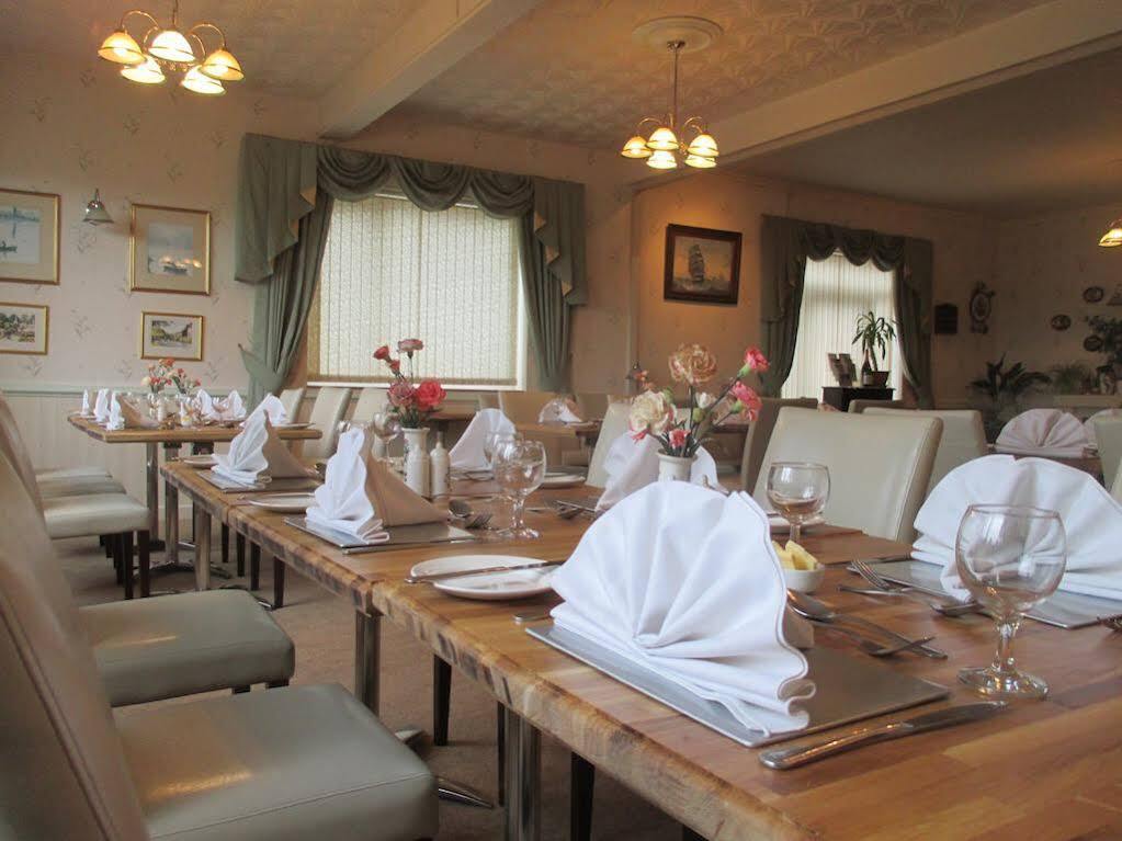 Estuary Lodge Motel B&B Talsarnau Екстериор снимка