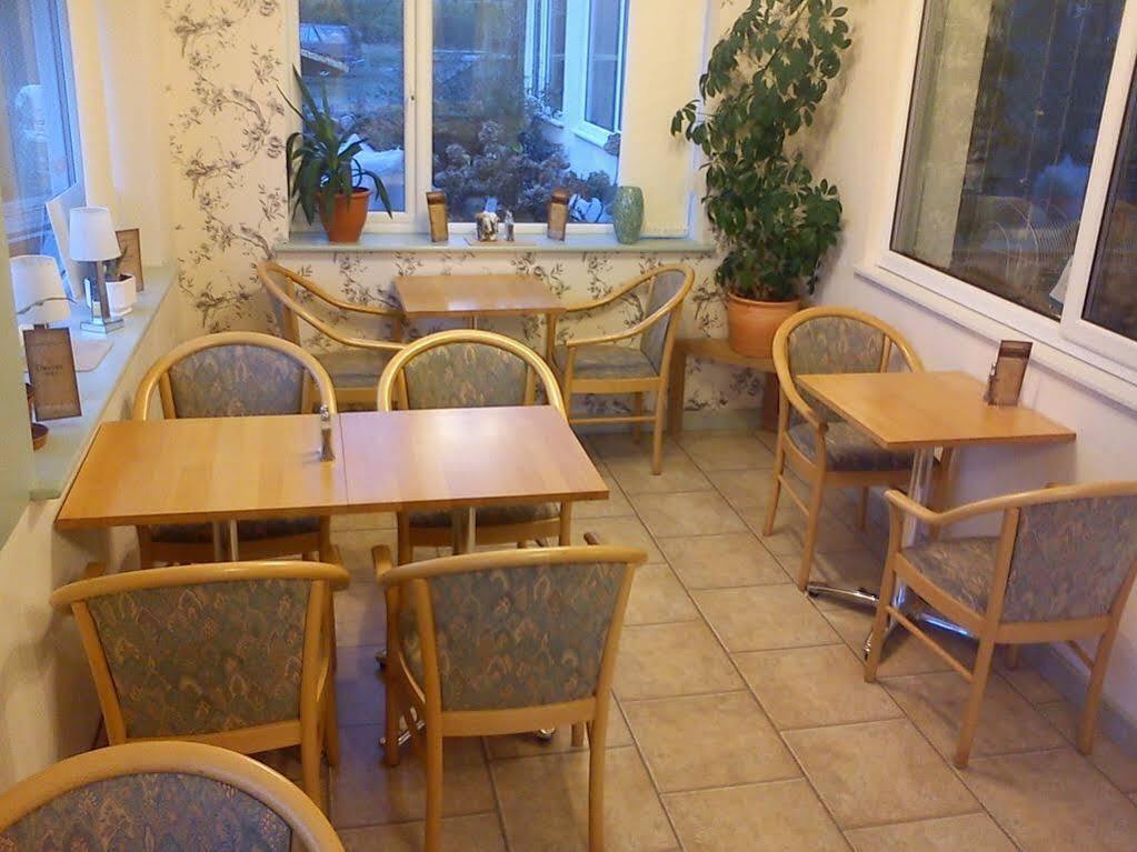 Estuary Lodge Motel B&B Talsarnau Екстериор снимка
