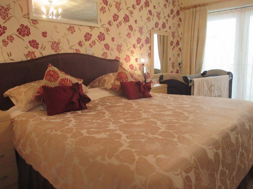 Estuary Lodge Motel B&B Talsarnau Екстериор снимка